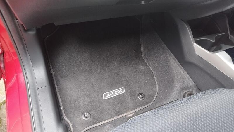 HONDA JAZZ