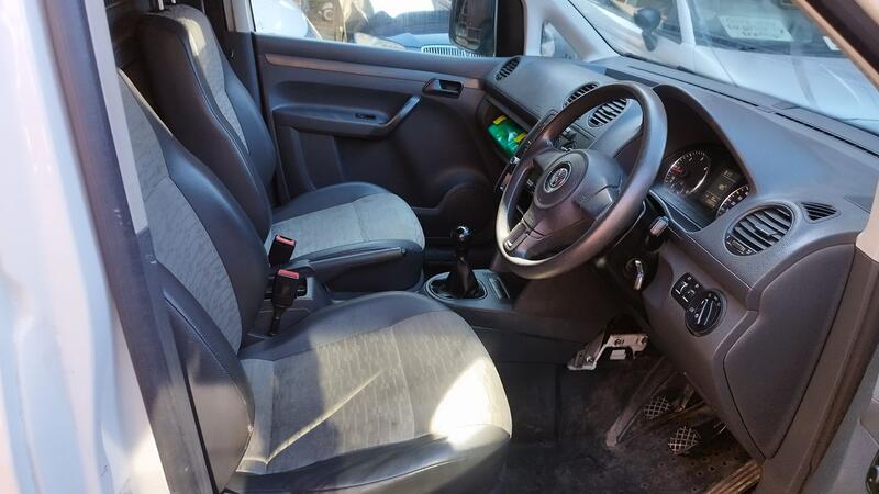 VOLKSWAGEN CADDY