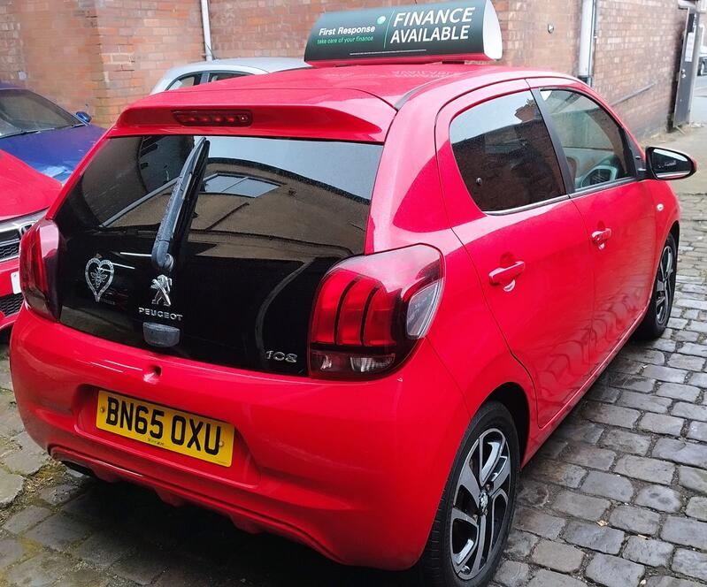 PEUGEOT 108