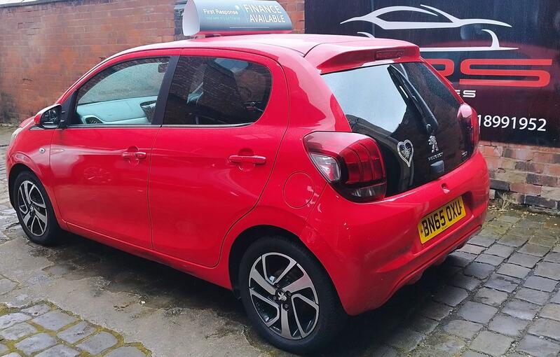PEUGEOT 108
