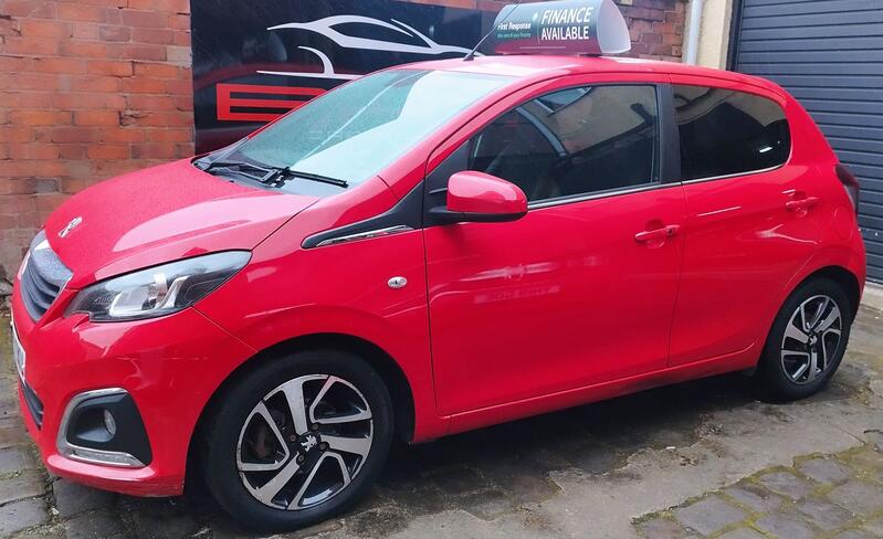 PEUGEOT 108