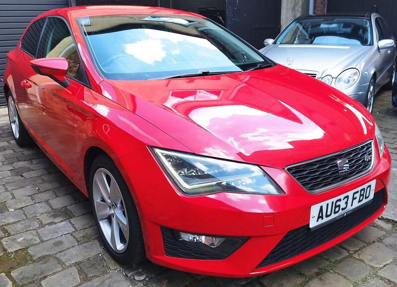 SEAT LEON
