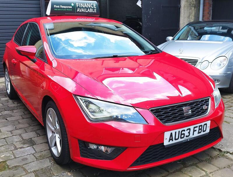 SEAT LEON