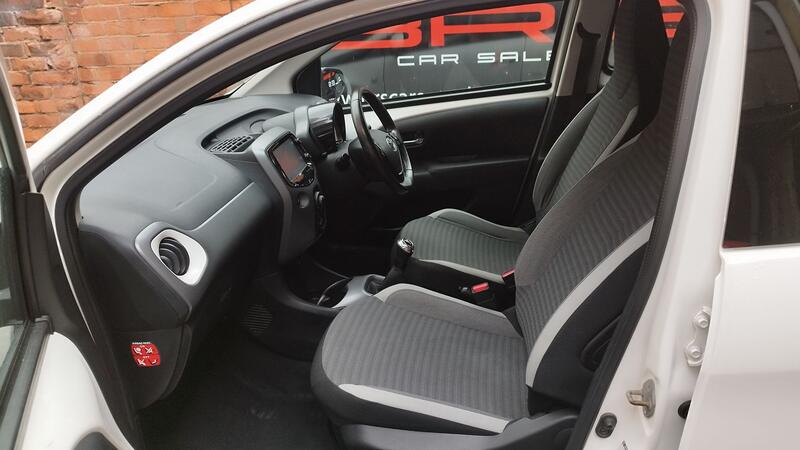 TOYOTA AYGO