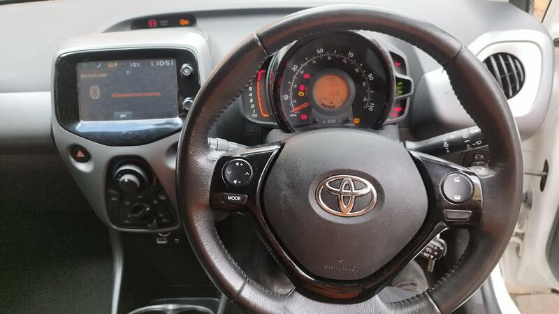 TOYOTA AYGO