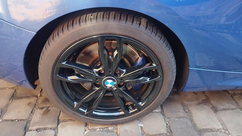 BMW 1 SERIES