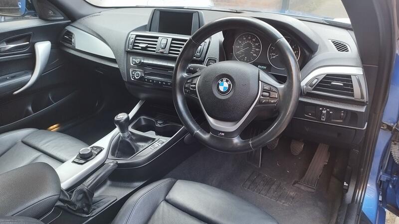 BMW 1 SERIES
