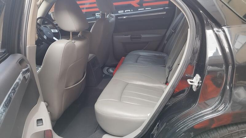 CHRYSLER 300C