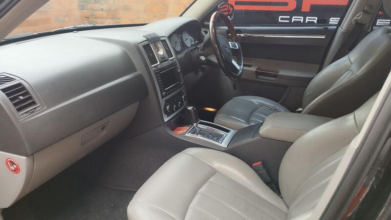 CHRYSLER 300C