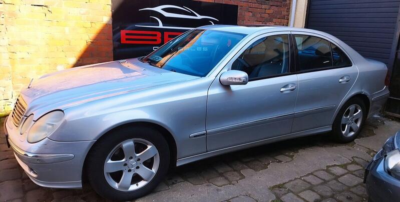 MERCEDES-BENZ E CLASS