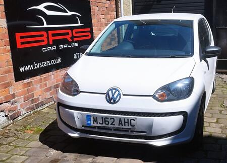 VOLKSWAGEN UP 1.0 Take up!