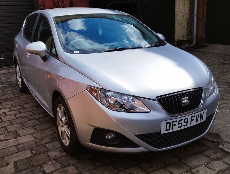 SEAT IBIZA
