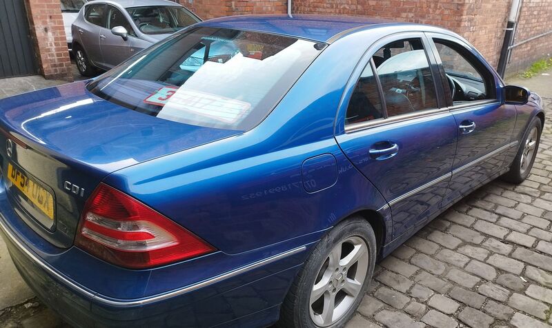 MERCEDES-BENZ C CLASS