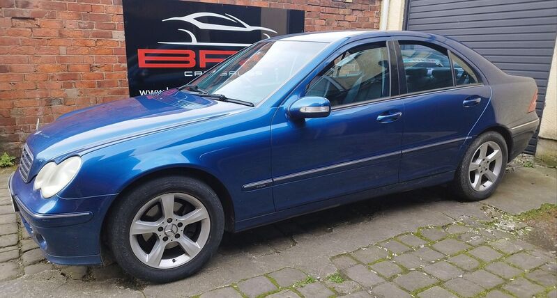 MERCEDES-BENZ C CLASS