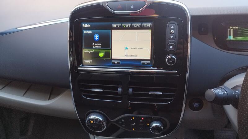 RENAULT ZOE